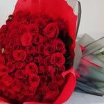 Secretos para decorar un ramo de rosas y darle un toque único a tu hogar